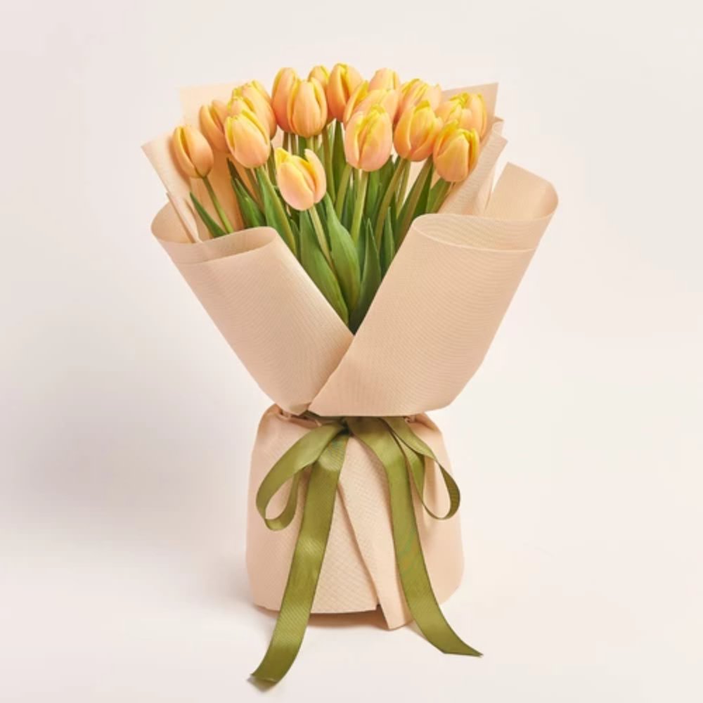 25 Peach Tulips Bouquet.