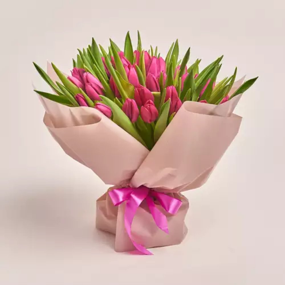51 Hot pink tulip Bouquet.