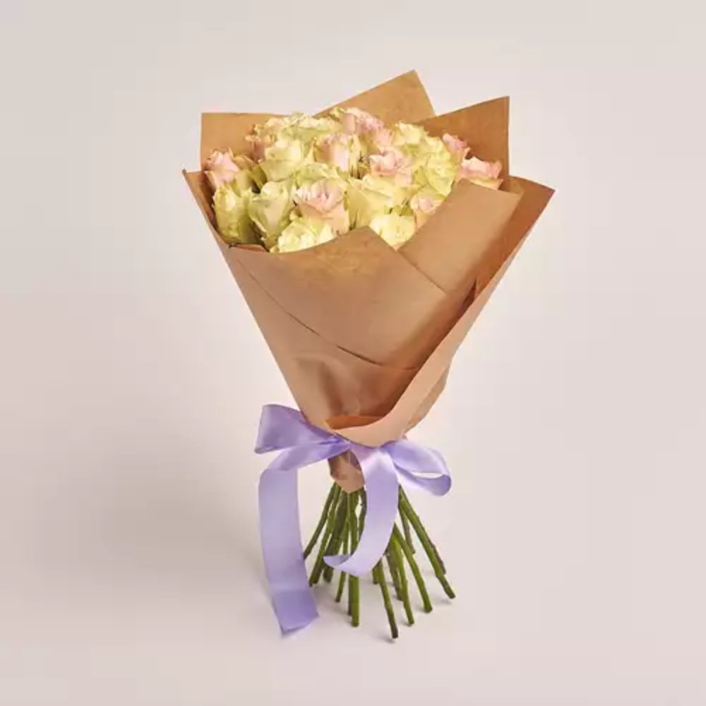 25 Roses mix Athena Bouquet.