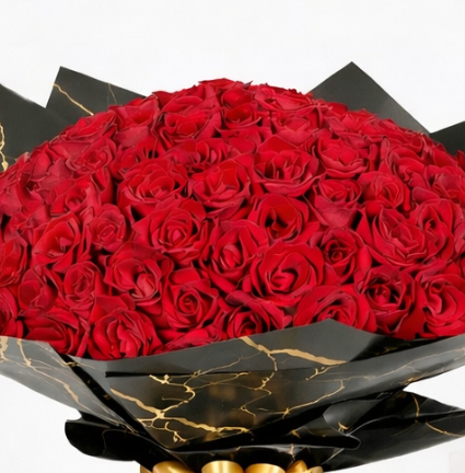 101 Roses Red Naomi Bouquet.